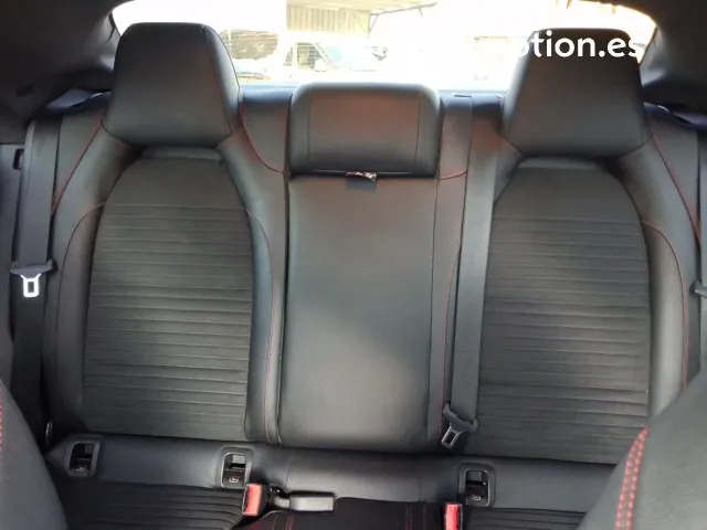 Mercedes CLA