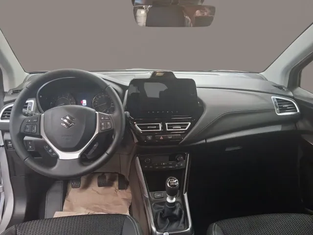 Suzuki SCross