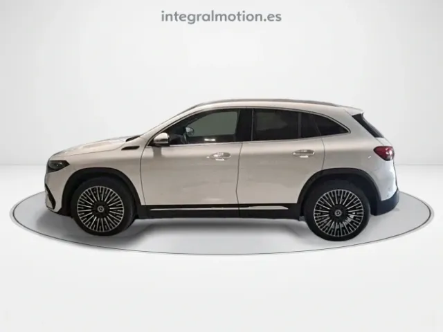 Mercedes EQA