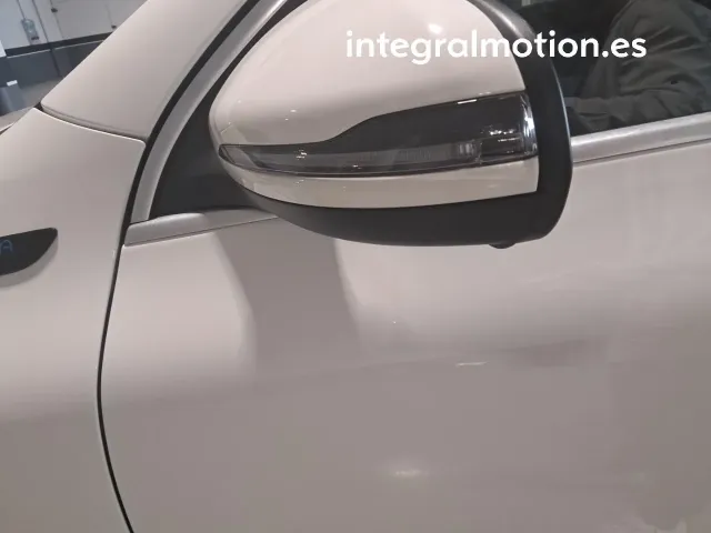 Mercedes EQA
