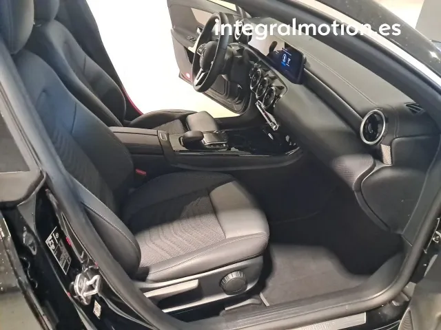 Mercedes CLA