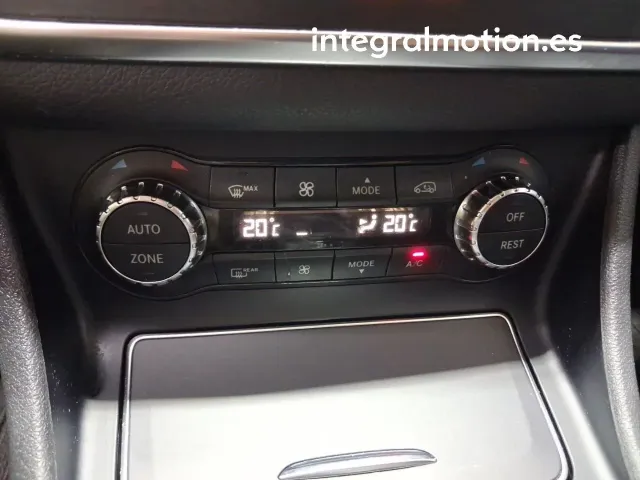 Mercedes CLA
