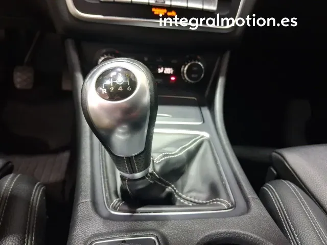 Mercedes CLA