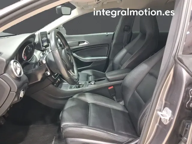 Mercedes CLA