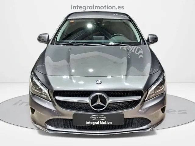 Mercedes CLA