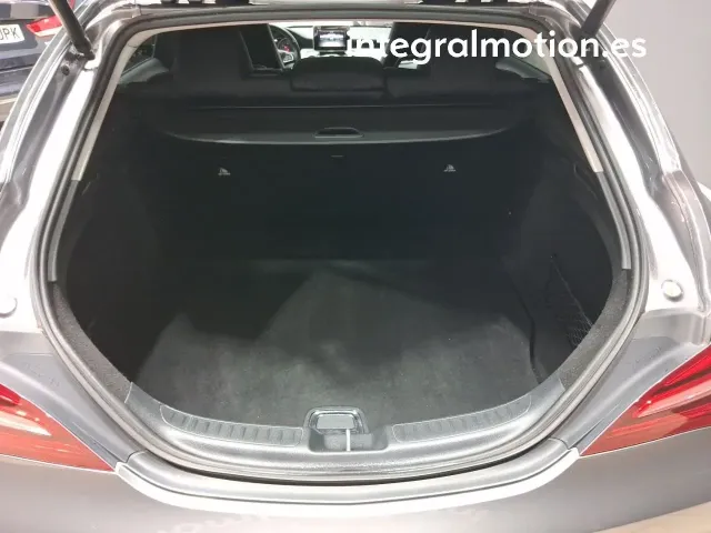 Mercedes CLA