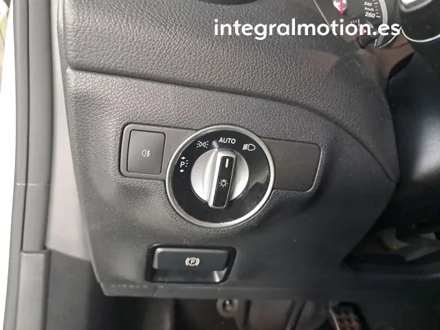 Mercedes CLA