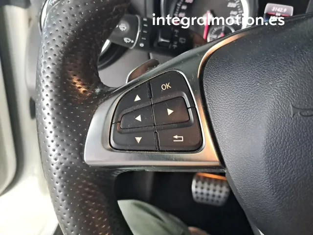 Mercedes CLA