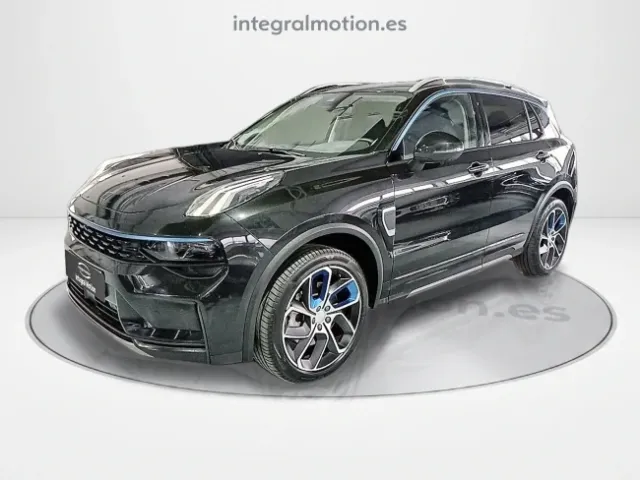 Lynk & Co 01