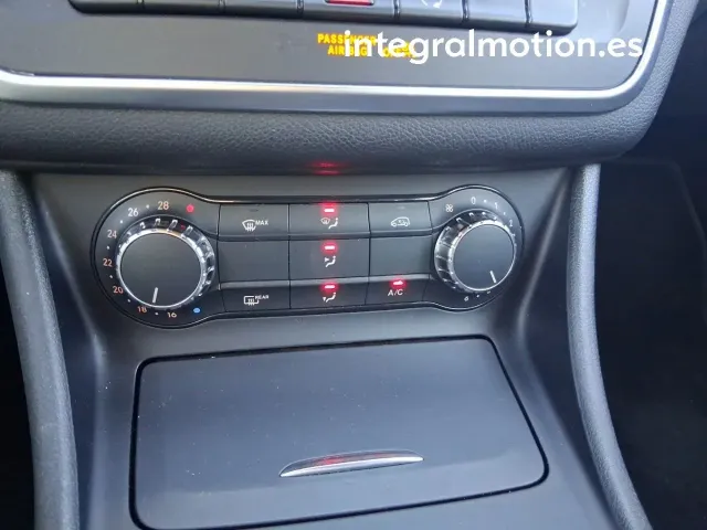 Mercedes CLA