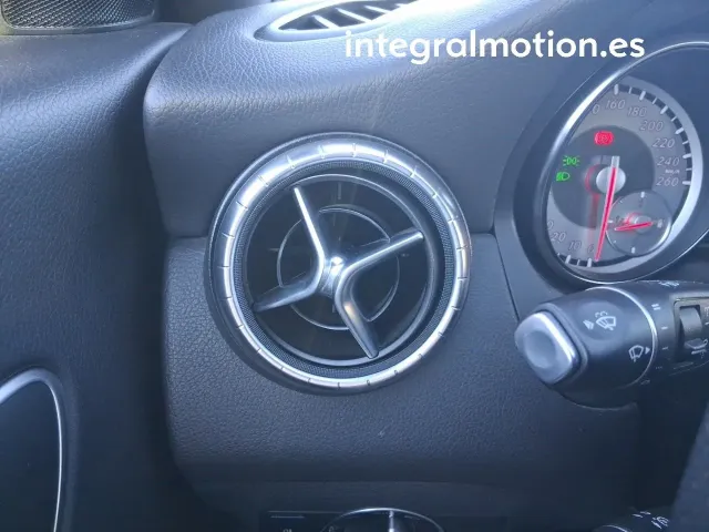 Mercedes CLA
