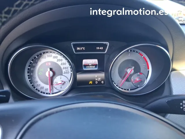 Mercedes CLA