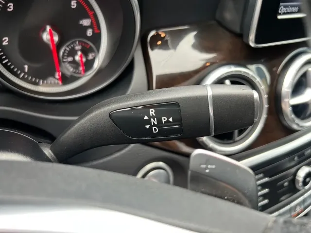 Mercedes CLA