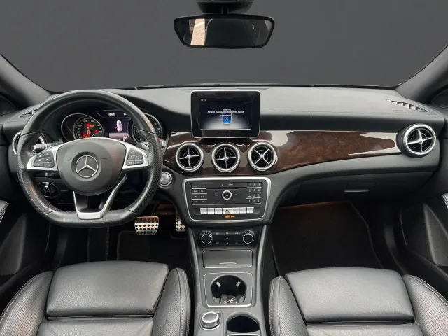 Mercedes CLA
