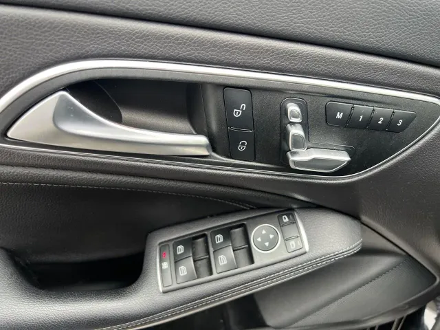 Mercedes CLA