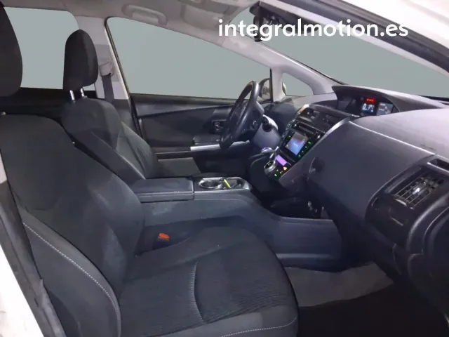 Toyota Prius+