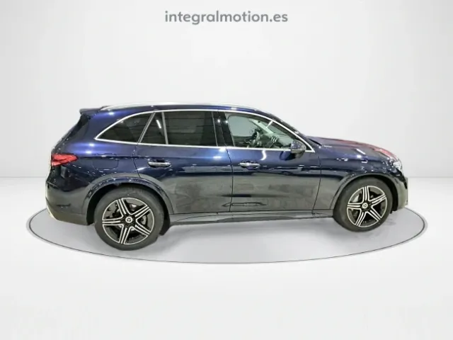 Mercedes GLC