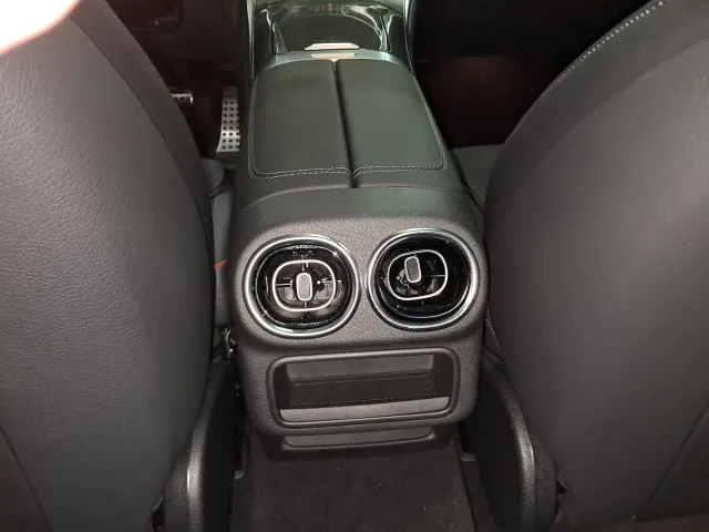 Mercedes GLC