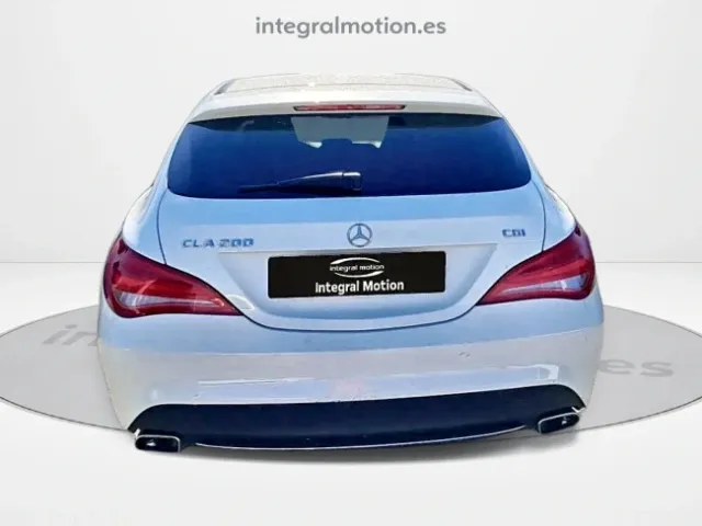 Mercedes CLA