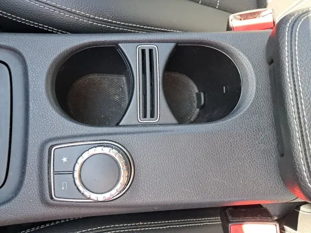 Mercedes CLA
