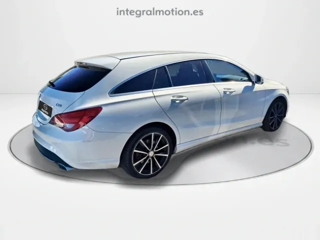Mercedes CLA