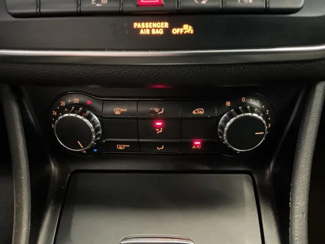 Mercedes CLA