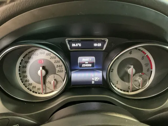 Mercedes CLA