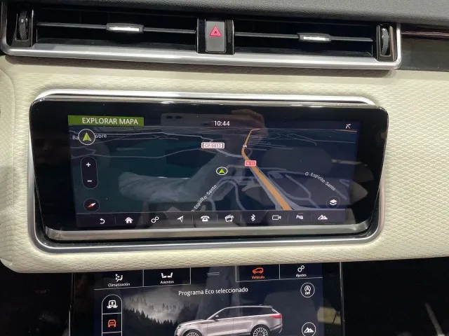 Land-Rover Range Rover Velar