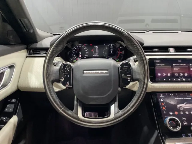 Land-Rover Range Rover Velar