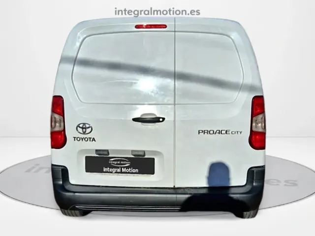 Toyota Proace City