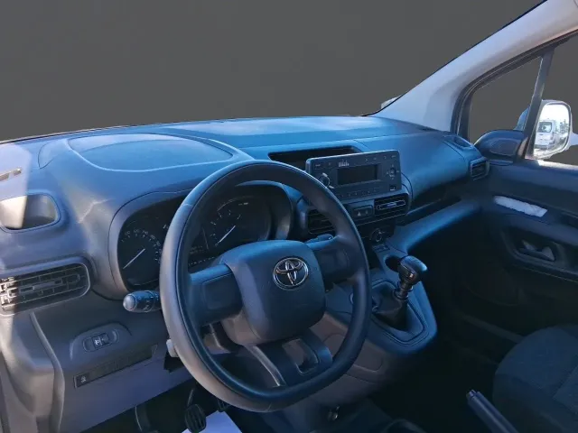 Toyota Proace City
