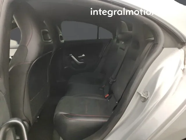 Mercedes CLA
