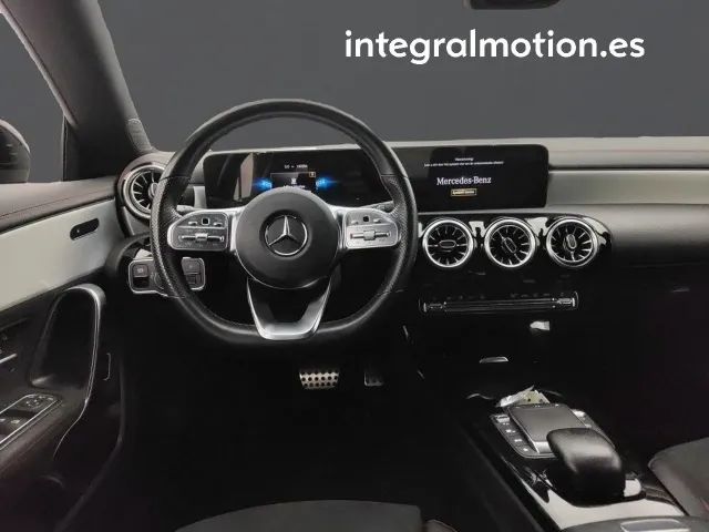Mercedes CLA
