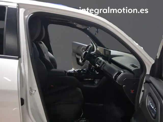 Suzuki e-Vitara