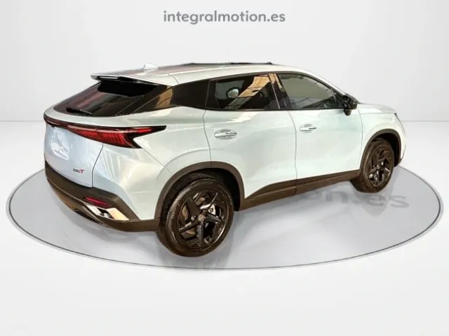 Omoda 5