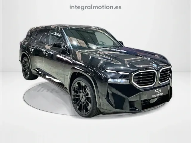 BMW XM