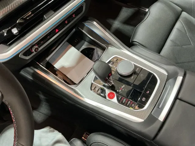 BMW XM