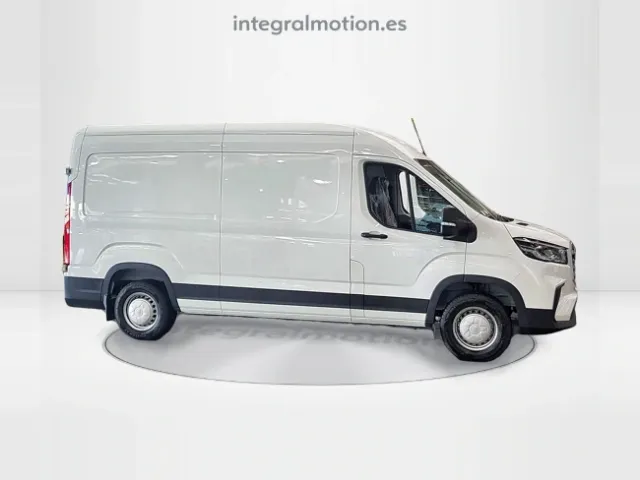 Maxus Deliver 9
