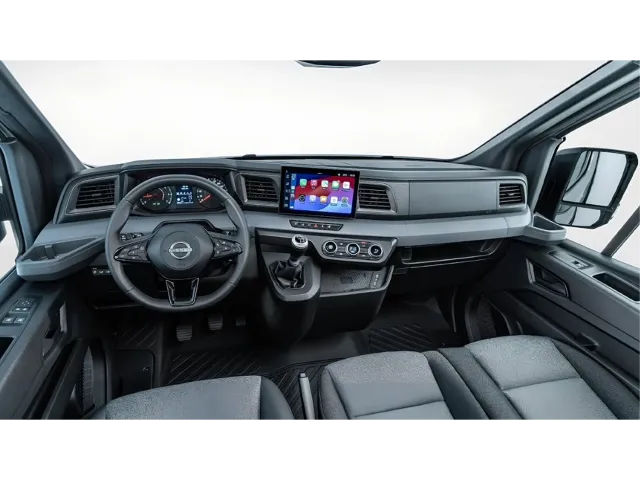 Nissan Interstar