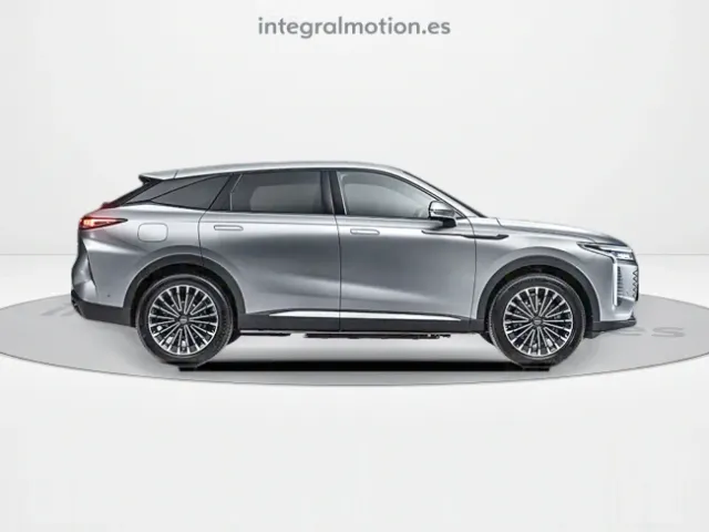 Omoda 9