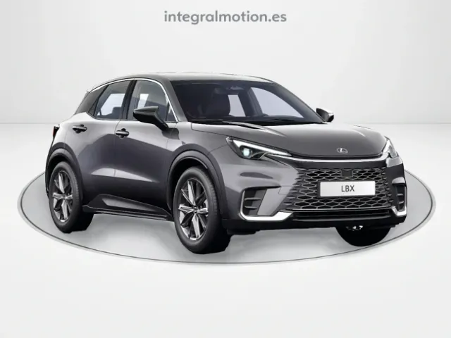 Lexus LBX